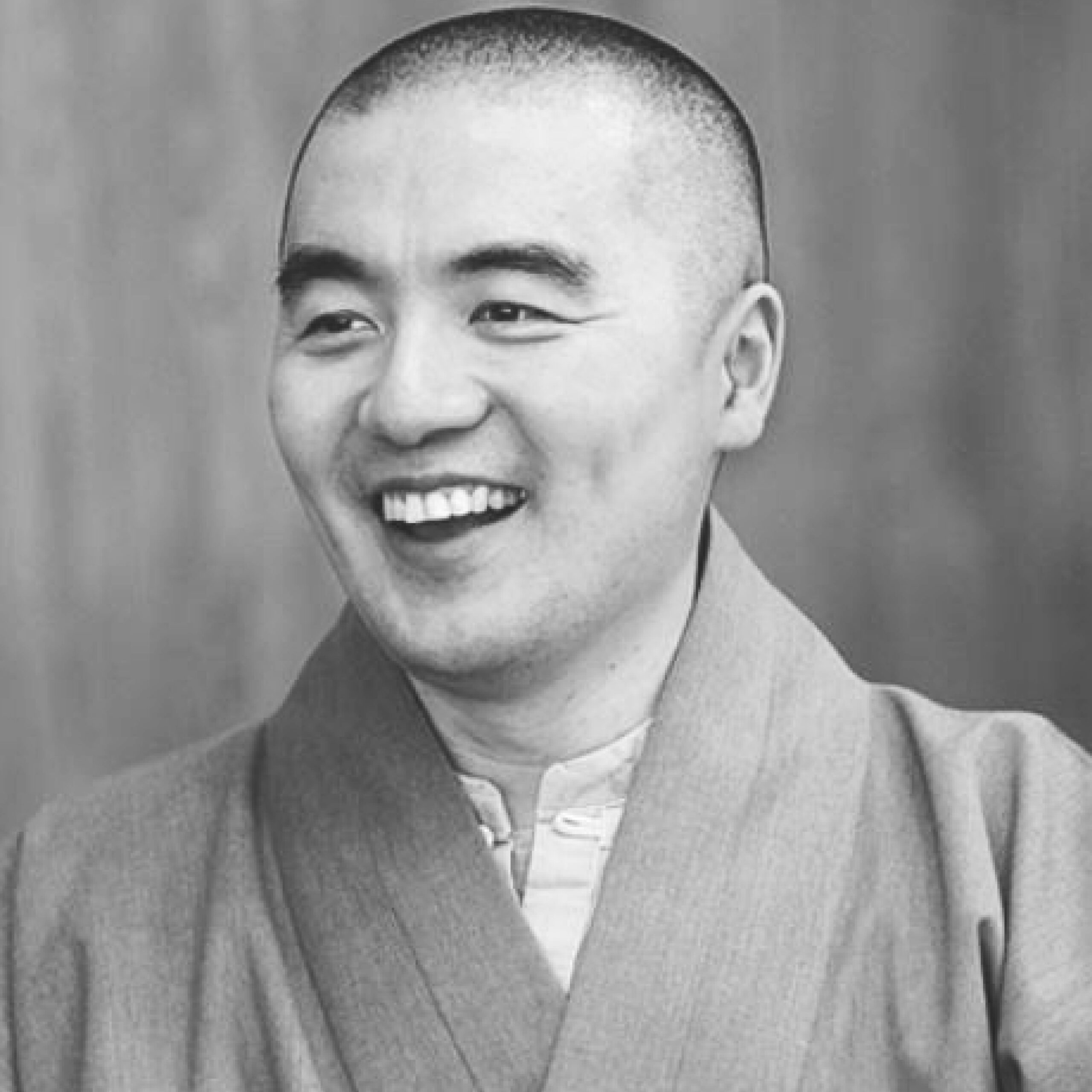 Chân dung Thượng tọa Haemin – tác giả Yêu Những Điều Không Hoàn Hảo